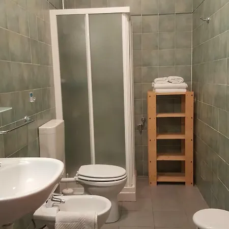 Lucia Apartamento Malcesine